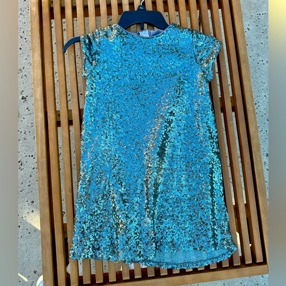 Xmas Petite Adele Sequin dress, size 7-8.